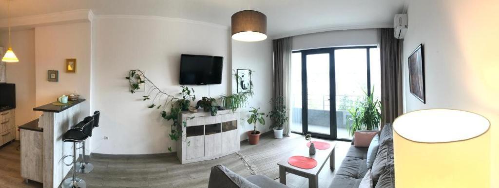 Ameri Plaza Green Apartments Tbilisi Buitenkant foto