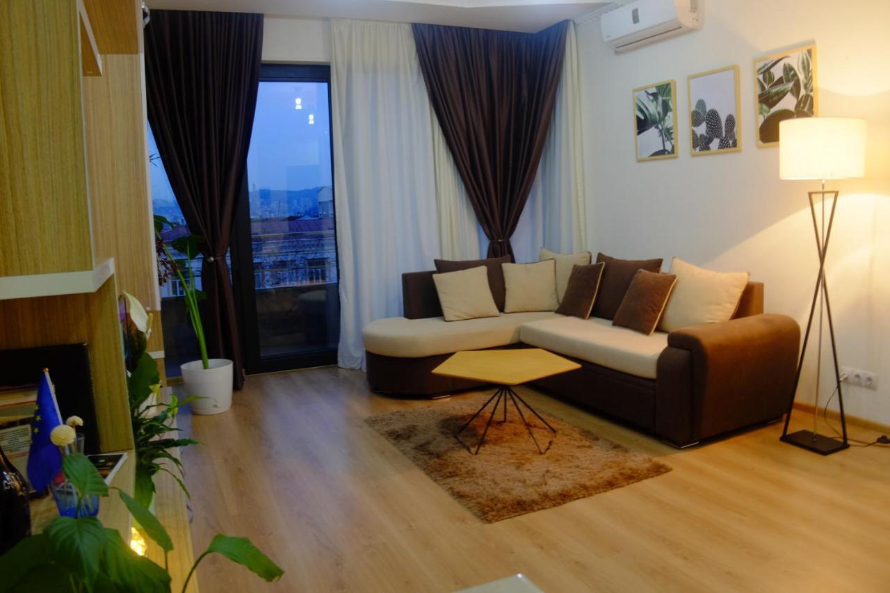 Ameri Plaza Green Apartments Tbilisi Buitenkant foto